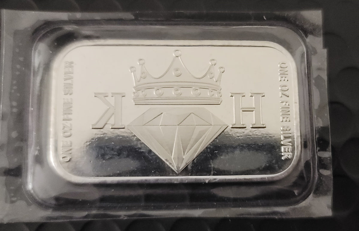 Close-up of 2020 Kannibal Coat of Arms Transitional Reverse Bar showing the crowned diamond KH maker’s mark and one oz fine silver inscriptions