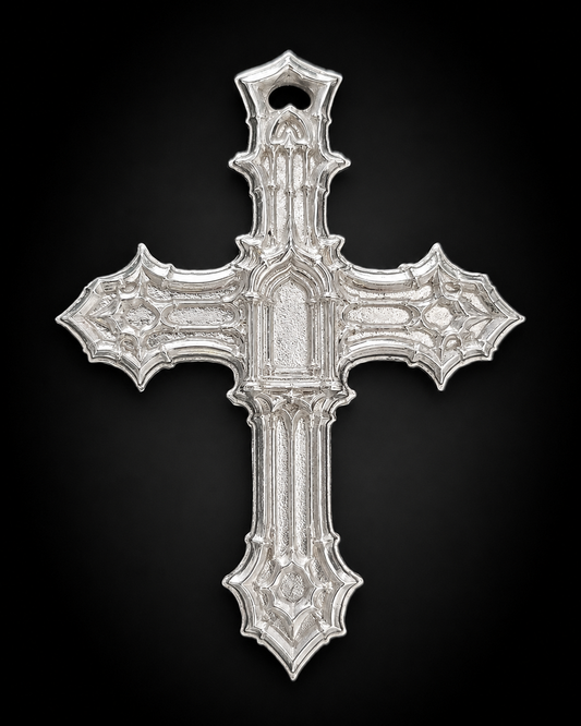 The Sepulchral Cross Gothic pendant in .999 fine silver, front view on a black background